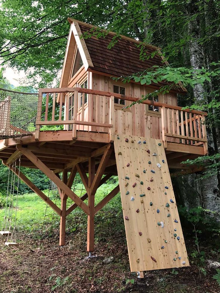 How to Build Your Dream Treehouse