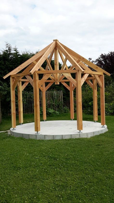 Traditional Octagonal Gazebo