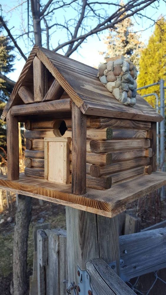 Rustic Log Cabin Birdhouse
