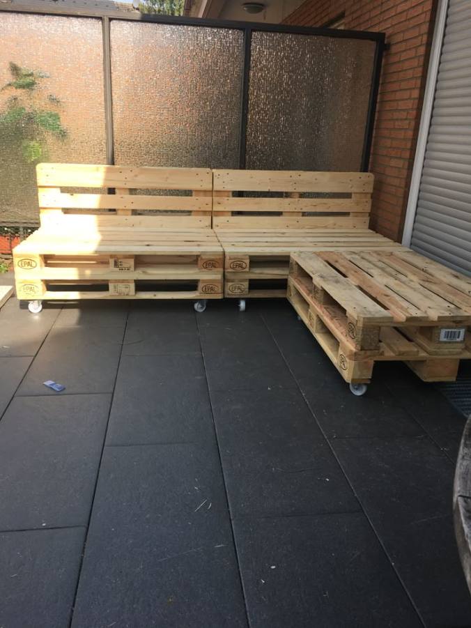 How to Build a DIY Wooden Pallet Sofa (Step-by-Step Guide) | WoodReality